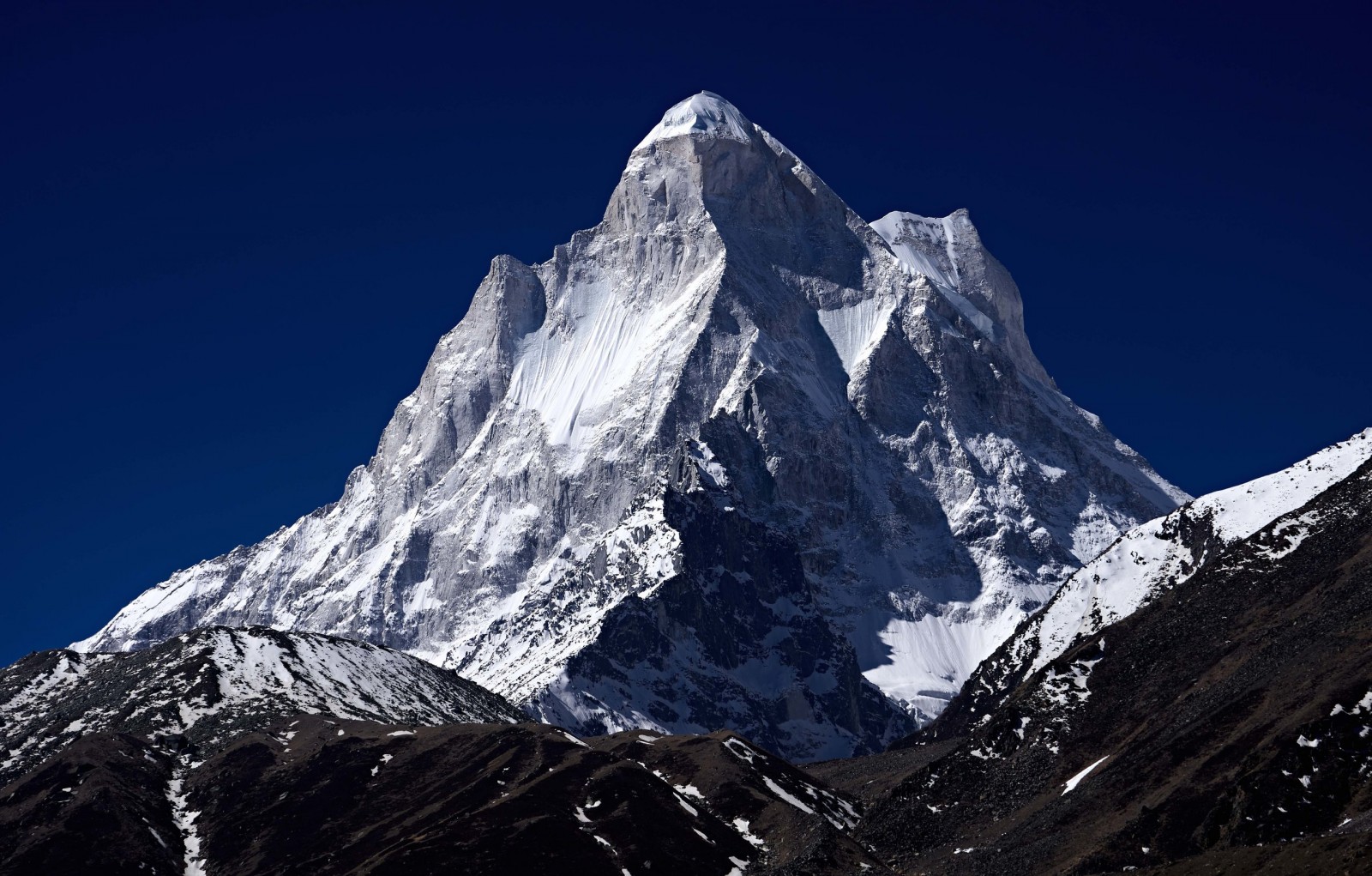 Shivling, le Cervin de l’Himalaya