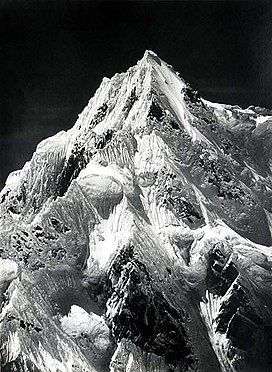 Le Siniolchu, “la plus belle montagne du monde” selon Douglas Freshfield. 