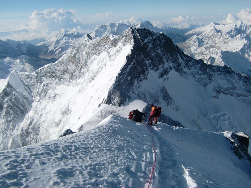 Ascension de l'Everest par le versant sud népalais © Expeditions Unlimited