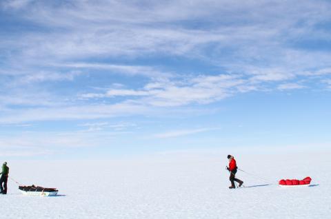 Progression en pulka en Antarctique Expédition et progression en pulka au pôle Sud