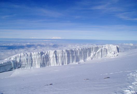 Ascension du Kilimandjaro à 5895 mètres en Tanzanie