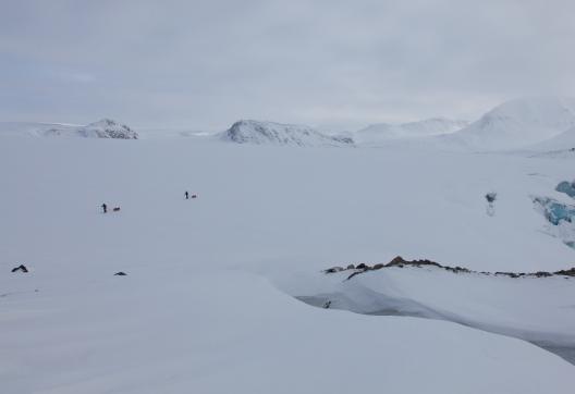 Expedition en ski et pulka du sud au nord du Spitzberg