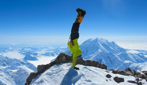 Au sommet du mont Denali à 6200 mètres