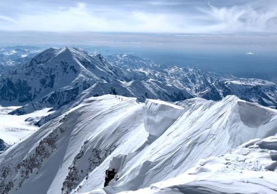 Ascension du mont Denali en Alaska