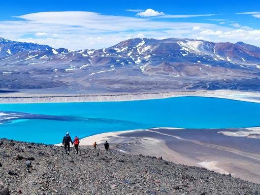 Sur les contreforts du volcan Nevado Ojos del Salado