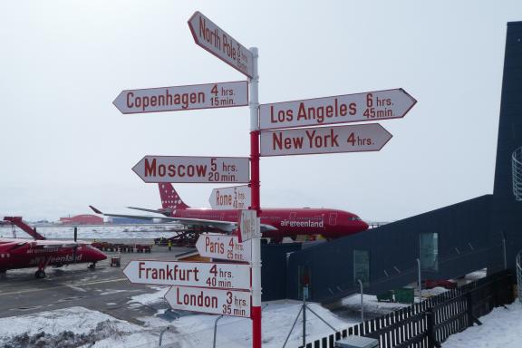 Voyage et arrivée à Kangerlussuaq pour la traversée du Groenland d'ouest en est