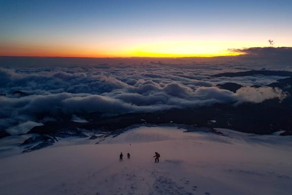 Voyage d'aventure lors de la descente de l'Elbrouz