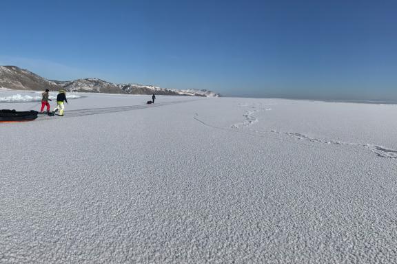 Expédition sur le lac Baïkal en Russie