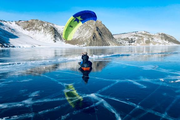 Expédition en kite au Baïkal
