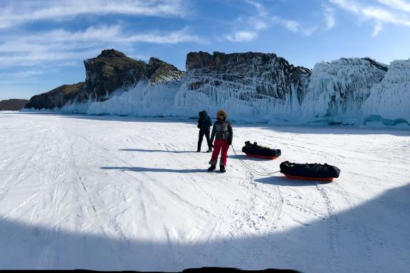 Expédition en pilka sur le lac Baïkal