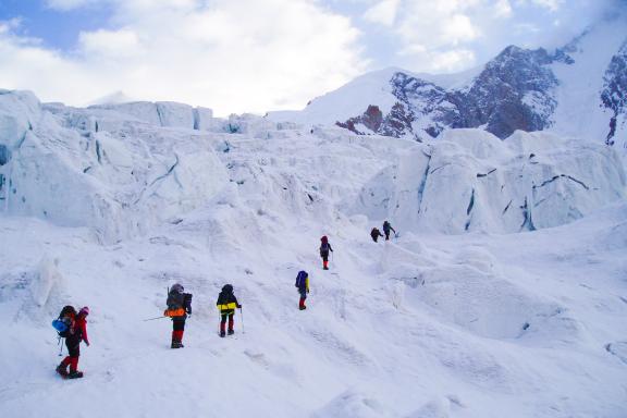 Expédition au Gasherbrum 2