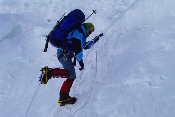 Expédition au Gasherbrum 2