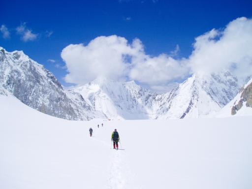 Expédition au Gasherbrum 2