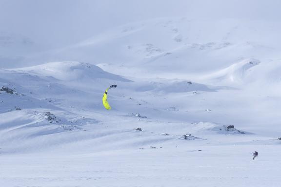 Voyage et pratique du snowkite en Norvège