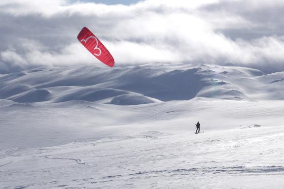 Voyage d'aventure et voile de kite