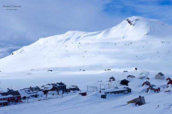 Voyage et village en Norvège