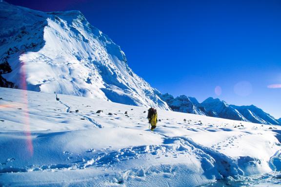 Départ du camp de base lors de l'ascension du Khan Tengri au Kirghizistan