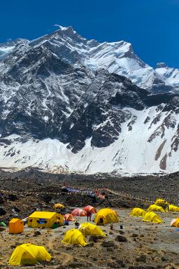 Ascension de l’Annapurna à 8 091 m au Népal