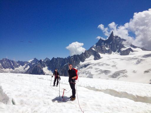 Ascension du mont Blanc du Tacul à 4248 mètres dans les Alpes