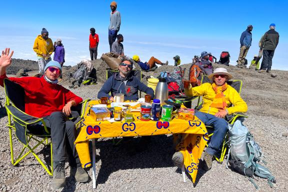 Ascension du Kilimandjaro à 5895 mètres voie Machame