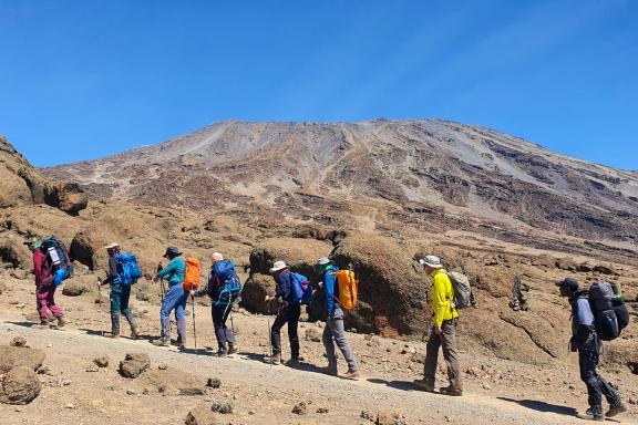 Ascension du Kilimandjaro à 5895 mètres en Tanzanie