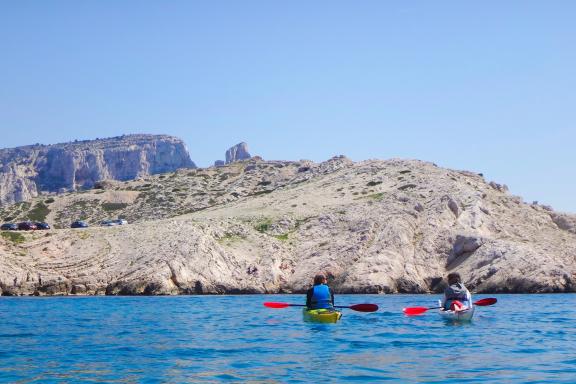 Voyage et navigation en kayak à Marseille