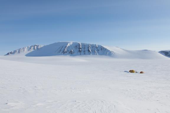 Expedition en ski et pulka du sud au nord du Spitzberg