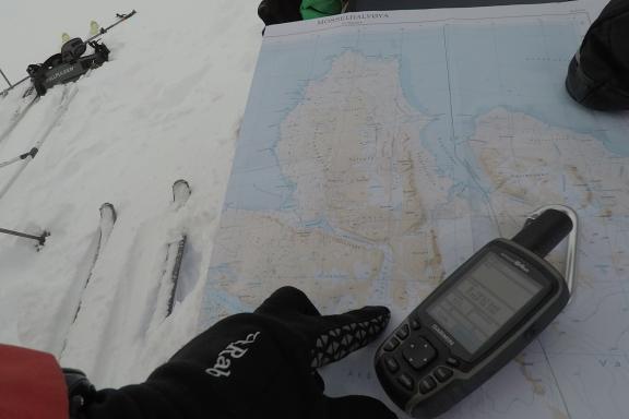 Expedition en ski et pulka du sud au nord du Spitzberg