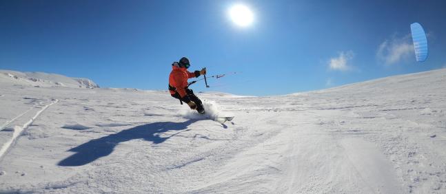 Snowkiteur en Norvège 
